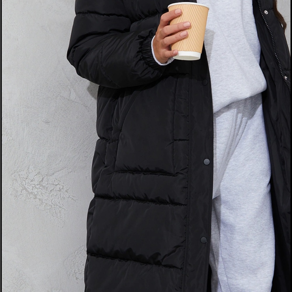 PLT Tall Black Long Puffer Coat Size 6 🍁❄️ - Picture 4 of 5